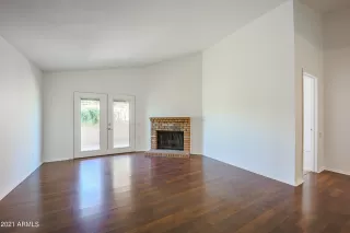 Photo #2: 6244695 Listing