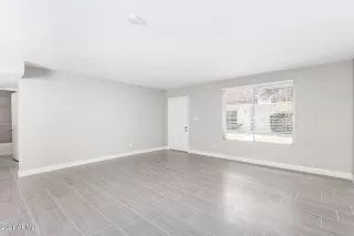 Photo #6: 6244790 Listing