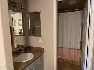 Photo #3: 6245087 Listing