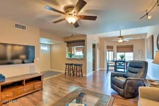 Photo #5: 6245257 Listing 