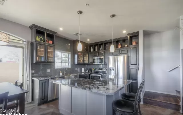 MLS: 6245286 Condo For Sale