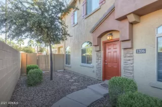 Photo #1: 6245286 Listing 