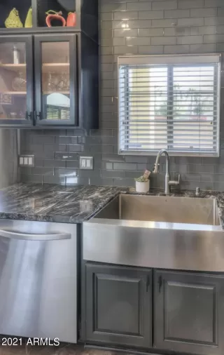 Photo #4: 6245286 Listing 