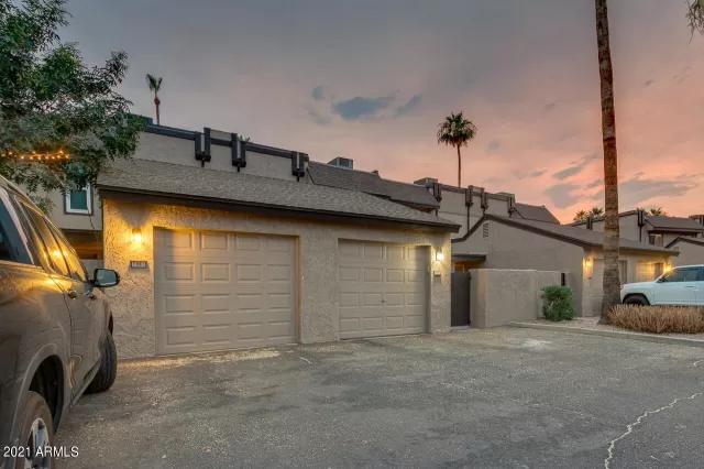 MLS: 6245364 Condo For Sale