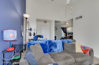 Photo #5: 6245397 Listing 