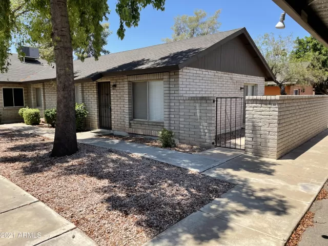 MLS: 6245403 Condo For Sale