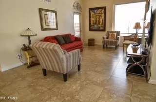 Photo #2: 6245455 Listing