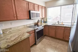 Photo #5: 6245455 Listing