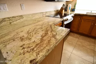 Photo #6: 6245455 Listing