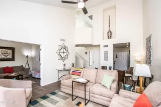 Photo #3: 6245628 Listing