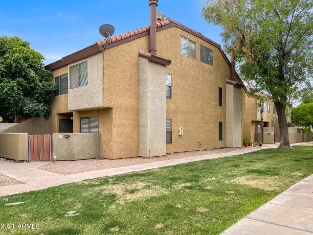 MLS: 6245833 Condo For Sale