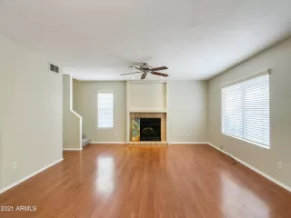 Photo #4: 6245833 Listing 