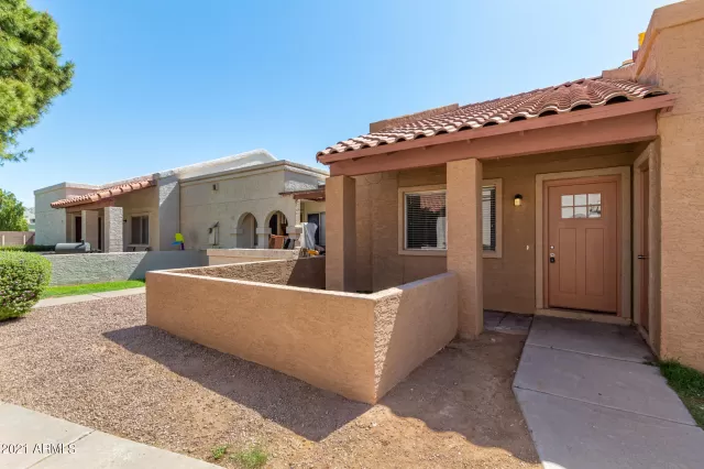 MLS: 6246010 Condo For Sale