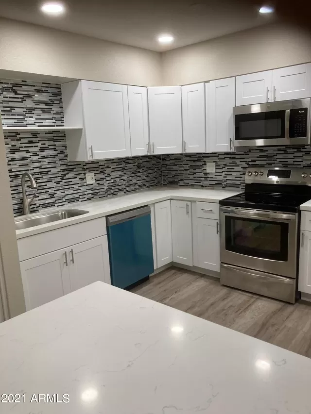 MLS: 6246178 Condo For Sale