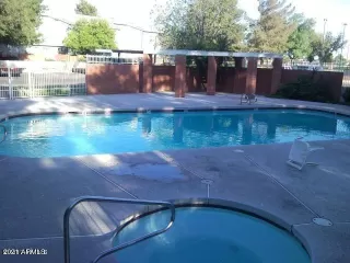 Photo #4: 6246455 Listing