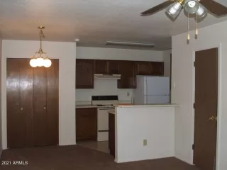 Photo #5: 6246455 Listing