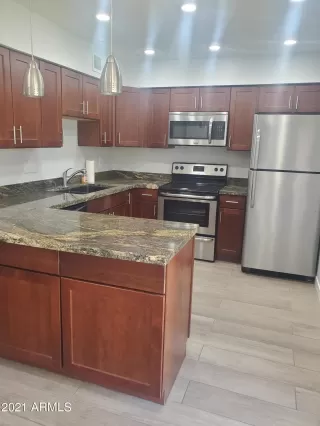 Photo #4: 6246656 Listing