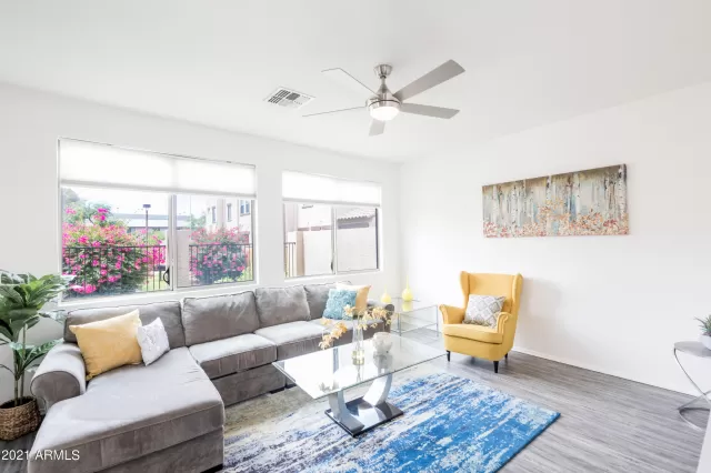 MLS: 6246732 Condo For Sale