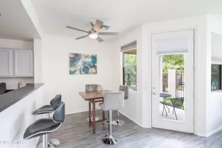 Photo #4: 6246732 Listing