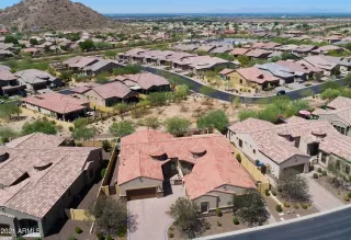 Photo #2: 6247055 Listing 