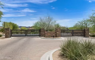 Photo #3: 6247055 Listing 