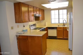 Photo #2: 6247124 Listing