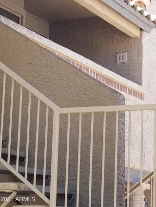 Photo #2: 6247296 Listing