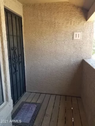 Photo #3: 6247296 Listing