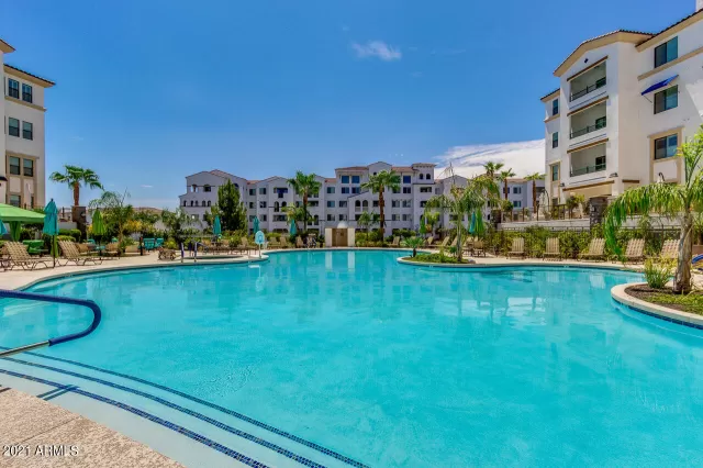 MLS: 6247306 Condo For Sale