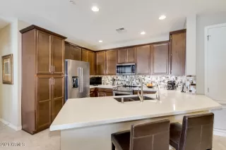 Photo #5: 6247306 Listing 