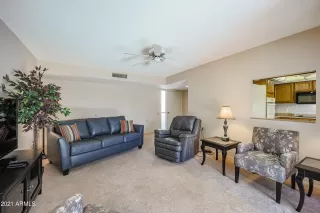Photo #6: 6247439 Listing 