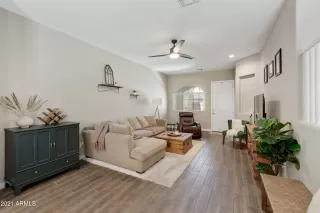 Photo #6: 6247455 Listing 