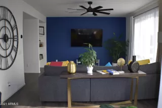 Photo #6: 6247724 Listing