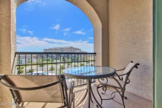 Photo #5: 6247853 Listing