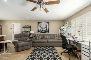 Photo #5: 6247857 Listing 