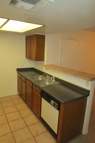 Photo #6: 6247934 Listing