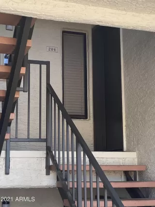 Photo #2: 6248285 Listing 