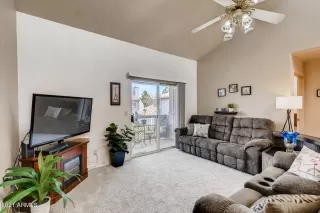 Photo #4: 6248601 Listing 