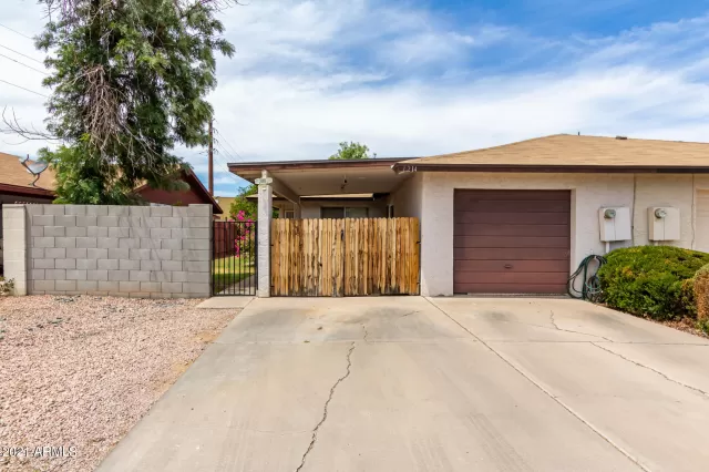 MLS: 6248665 Condo For Sale