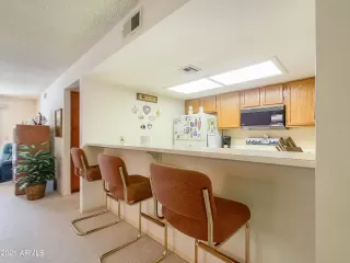 Photo #6: 6248673 Listing