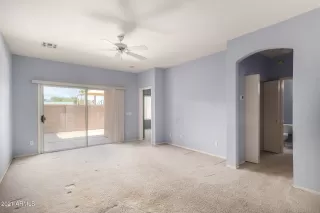 Photo #6: 6248828 Listing