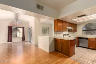 Photo #1: 6248992 Listing 