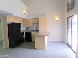 Photo #6: 6249007 Listing