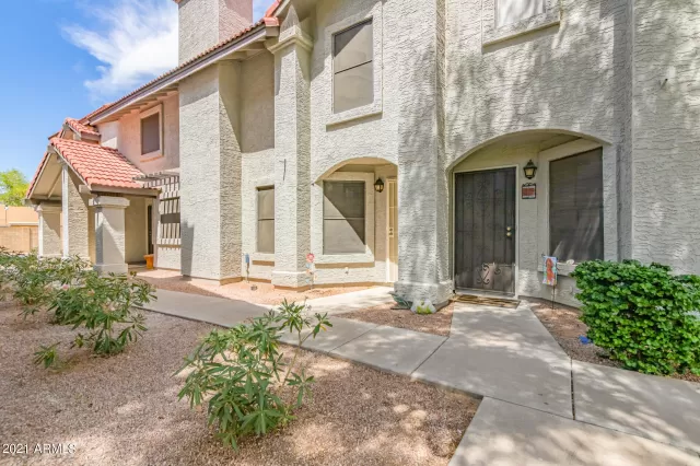 MLS: 6249057 Condo For Sale