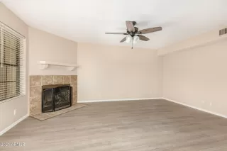Photo #4: 6249057 Listing 