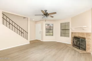 Photo #5: 6249057 Listing 