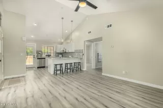 Photo #1: 6249139 Listing