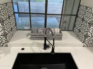 Photo #6: 6249139 Listing