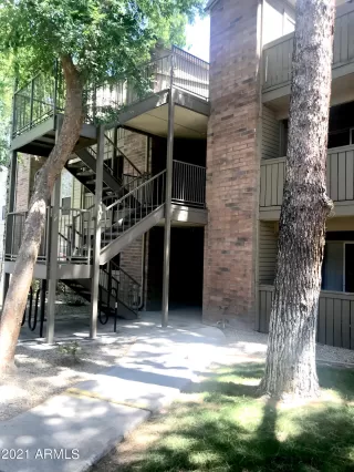 Photo #4: 6249205 Listing