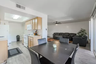 Photo #6: 6249211 Listing